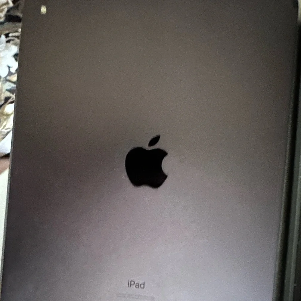 Apple iPad Pro (3rd Gen) 256GB Wi-fi + cellular